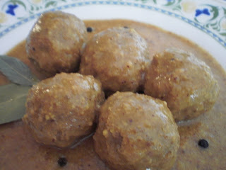 como preparar albondigas en salsa de almendras como preparar albondigas en salsa de almendras